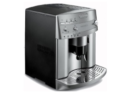 DeLonghi ESAM3300 Magnifica Fully Automatic Espresso Machine